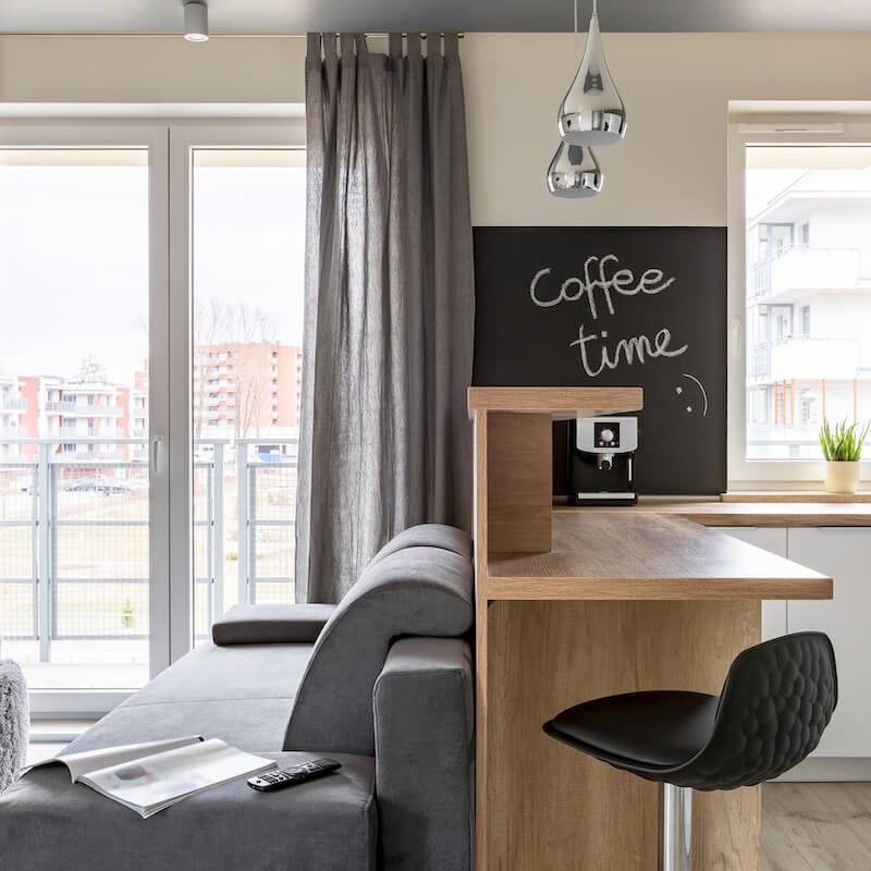 Room with no clutter